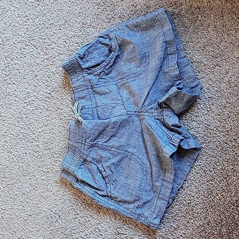 Old Navy L(10-12) Jean shorts